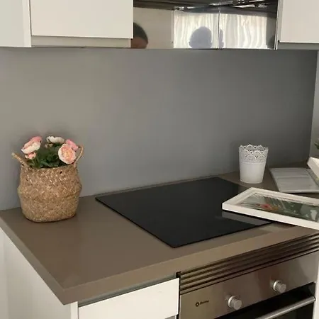 דירה Ocean Garden, Heated Pool, Sunny Terrace,fast Wifi *