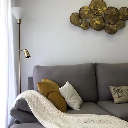 Ocean Garden, Heated Pool, Sunny Terrace,fast Wifi אדחה