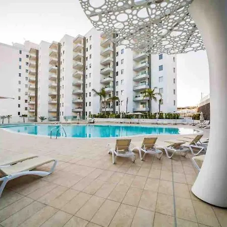 Ocean Garden, Heated Pool, Sunny Terrace,fast Wifi דירה *