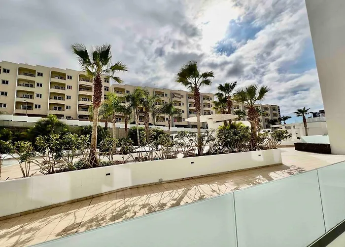 Apartment Ocean Garden, Heated Pool, Sunny Terrace,fast Wifi *