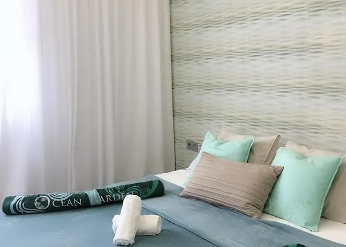 Ocean Garden, Heated Pool, Sunny Terrace,fast Wifi