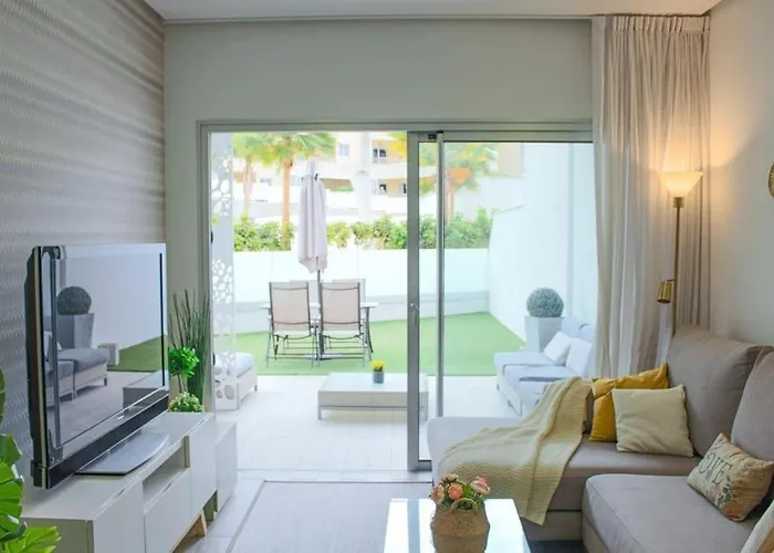 Apartamento Ocean Garden, Heated Pool, Sunny Terrace,fast Wifi Costa Adeje (Tenerife)